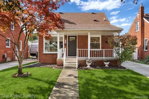 9716 Quandt Ave, Allen Park, MI 48101