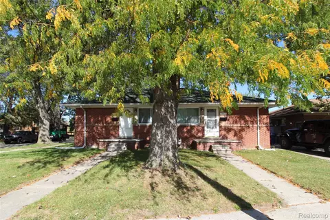 19061912 Hamilton Ave, Lincoln Park, MI 48146