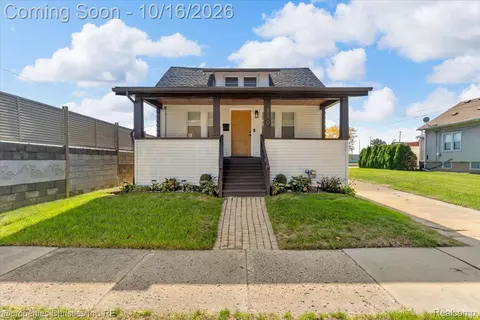 Other - 890 E Bennett Ave, Ferndale, MI 48220 photo 2 of 15