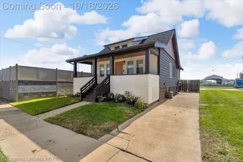 Other - 890 E Bennett Ave, Ferndale, MI 48220 photo 3 of 15