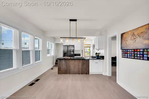 Other - 890 E Bennett Ave, Ferndale, MI 48220 photo 6 of 15