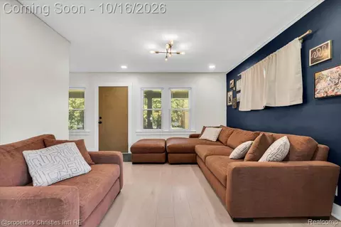 Other - 890 E Bennett Ave, Ferndale, MI 48220 photo 5 of 15