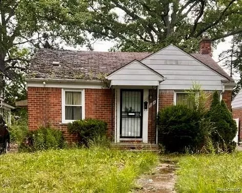 19324 Sussex St, Detroit, MI 48235