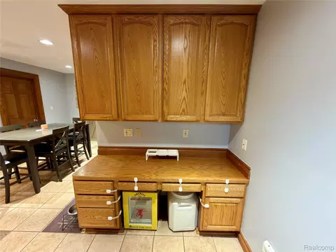 Other - 1469 Hendricks Dr, Monroe, MI 48162 photo 2 of 20
