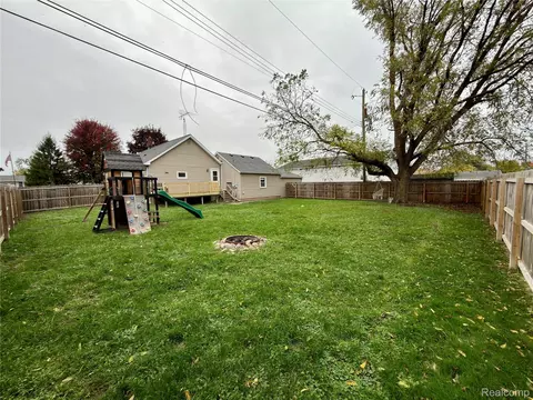 Other - 1469 Hendricks Dr, Monroe, MI 48162 photo 5 of 20
