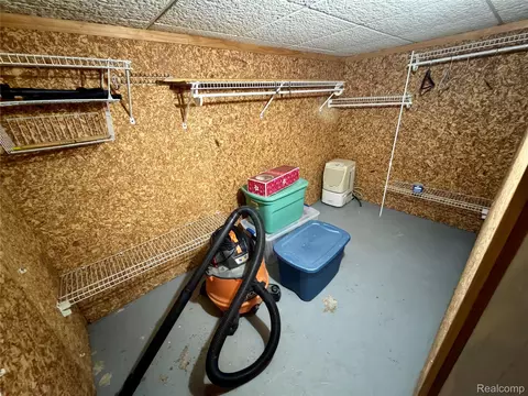 Other - 1469 Hendricks Dr, Monroe, MI 48162 photo 9 of 20