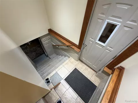 Entry Way - 1469 Hendricks Dr, Monroe, MI 48162 photo 1 of 2
