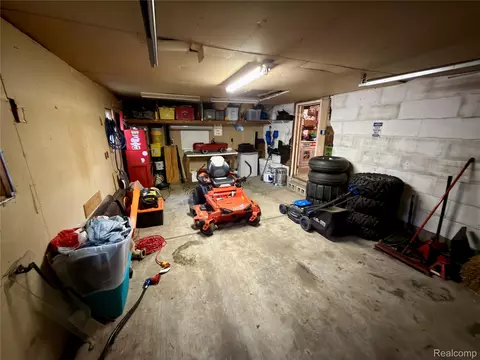 Other - 1469 Hendricks Dr, Monroe, MI 48162 photo 14 of 20