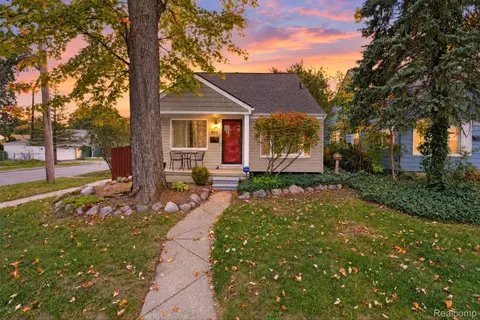 536 S Minerva Ave, Royal Oak, MI 48067