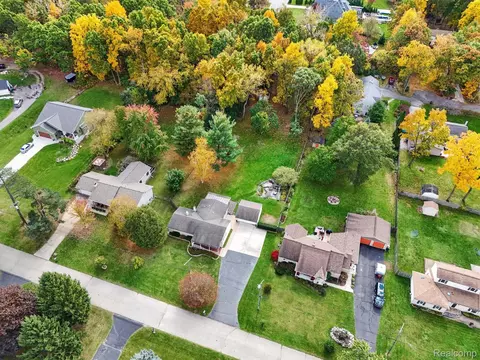 View/Area - 5601 Delmas Rd, Independence, MI 48348 photo 5 of 17