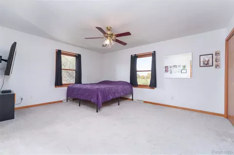 Bedroom - 12870 Scott Rd, Springfield, MI 48350 photo 3 of 3