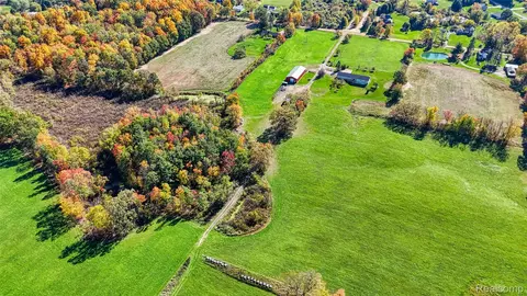 View/Area - 12870 Scott Rd, Springfield, MI 48350 photo 9 of 9