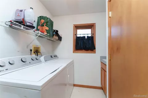 Other - 12870 Scott Rd, Springfield, MI 48350 photo 4 of 11