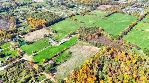 View/Area - 12870 Scott Rd, Springfield, MI 48350 photo 5 of 9
