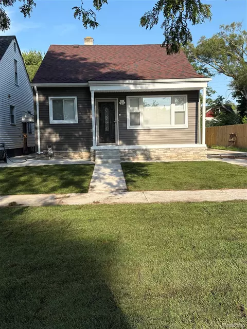 19404 Andover St, Highland Park, MI 48203