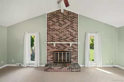 Living - 2341 Newbedford Dr, Troy, MI 48085 photo 5 of 10