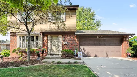 8931 Briarwood Dr, Plymouth, MI 48170
