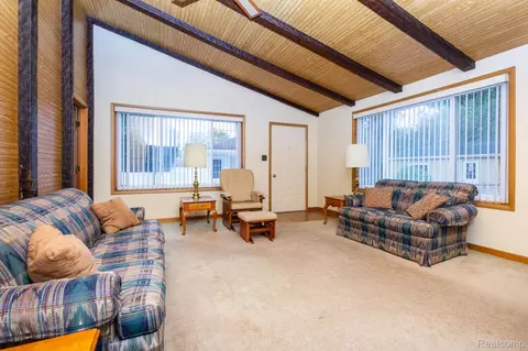 Living - 17127 Koester St, Riverview, MI 48193 photo 6 of 6