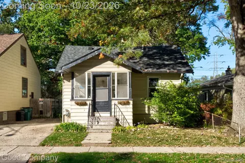 625 E Drayton St, Ferndale, MI 48220