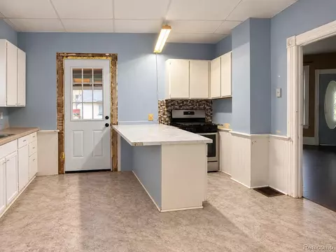 Kitchen - 420 Elm St, Adrian, MI 49221 photo 1 of 5