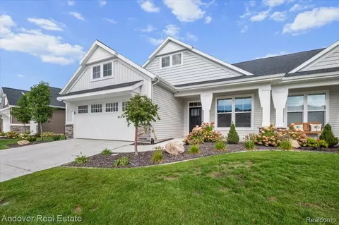 3794 Windsor Ridge Dr Ne Apt Dr NE #42, Plainfield, MI 49341