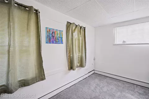 Bedroom - 528 E Broad St, Linden, MI 48451 photo 2 of 2