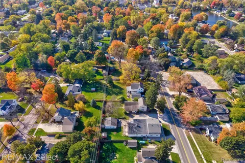 View/Area - 528 E Broad St, Linden, MI 48451 photo 4 of 5