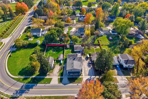 View/Area - 528 E Broad St, Linden, MI 48451 photo 2 of 5