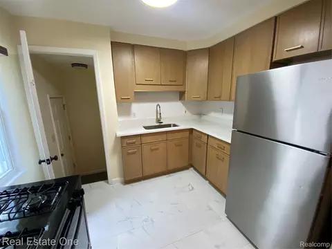 Kitchen - 7515 Coleman St, Dearborn, MI 48126 photo 1 of 5