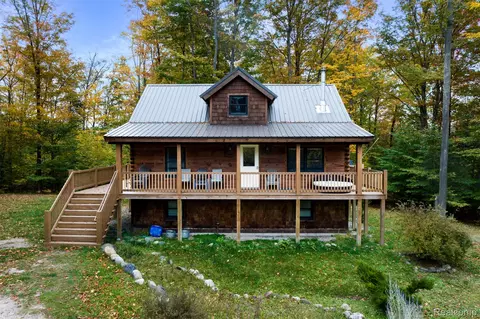 148 Mooney Way, Torch Lake, MI 49648