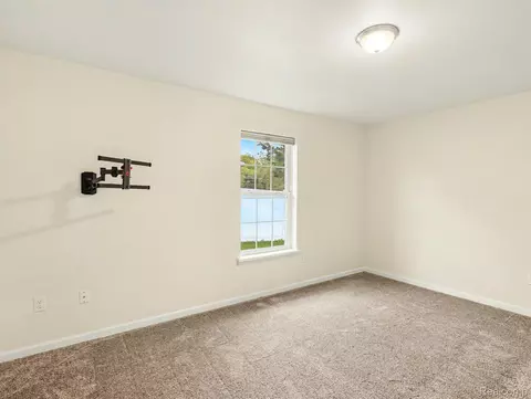 Bedroom - 520 Cass St, Monroe, MI 48161 photo 1 of 3