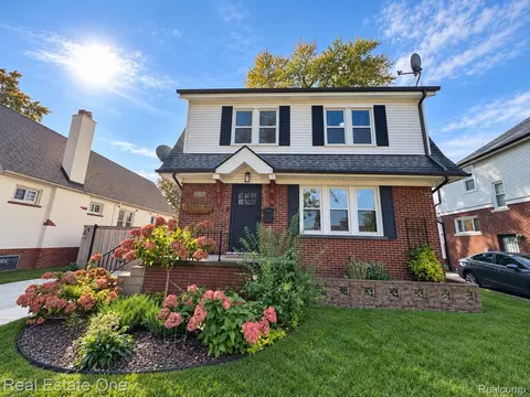 3675 Berkshire St, Detroit, MI 48224
