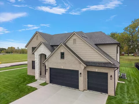 Exterior - 49928 Jean Dr, Macomb, MI 48044 photo 2 of 8