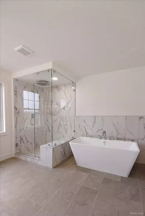 Bath - 49928 Jean Dr, Macomb, MI 48044 photo 5 of 9
