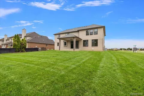 Exterior - 49928 Jean Dr, Macomb, MI 48044 photo 7 of 8