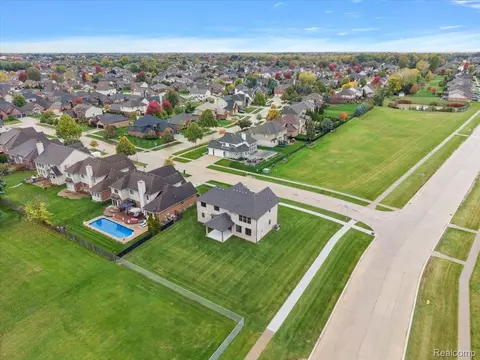 View/Area - 49928 Jean Dr, Macomb, MI 48044 photo 6 of 6