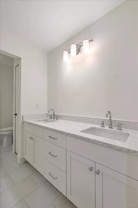 Bath - 49928 Jean Dr, Macomb, MI 48044 photo 8 of 9