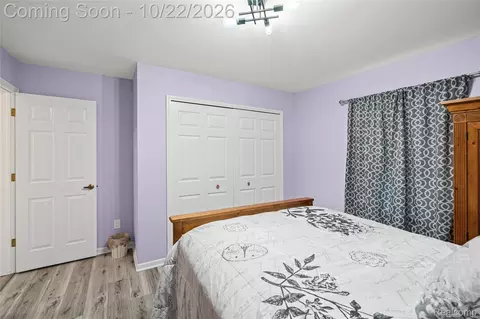 Bedroom - 816 Meadow Dr, Davison, MI 48423 photo 5 of 6