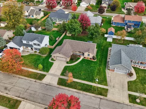 View/Area - 816 Meadow Dr, Davison, MI 48423 photo 3 of 3