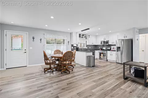 Other - 816 Meadow Dr, Davison, MI 48423 photo 8 of 28