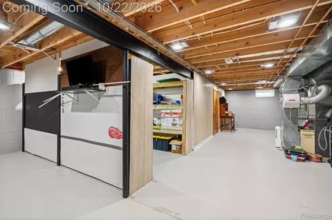Other - 816 Meadow Dr, Davison, MI 48423 photo 17 of 28