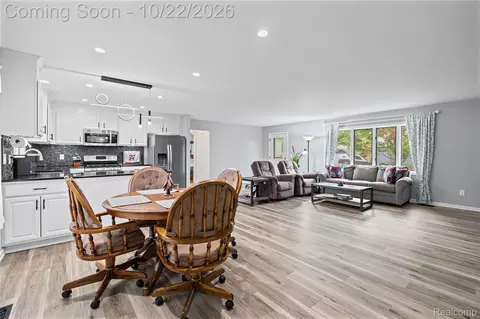 Other - 816 Meadow Dr, Davison, MI 48423 photo 10 of 28