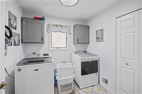 Other - 816 Meadow Dr, Davison, MI 48423 photo 13 of 28