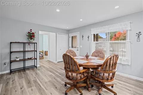 Dining - 816 Meadow Dr, Davison, MI 48423 photo 1 of 1
