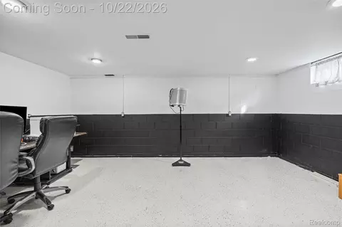 Other - 816 Meadow Dr, Davison, MI 48423 photo 22 of 28