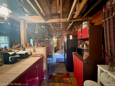 Entry Way - 8187 W Gardner Dr, Lake, MI 49304 photo 1 of 2