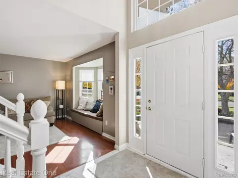Entry Way - 5606 Adderstone Dr, Independence, MI 48346 photo 3 of 6