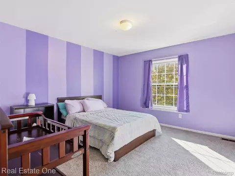 Bedroom - 5606 Adderstone Dr, Independence, MI 48346 photo 3 of 5