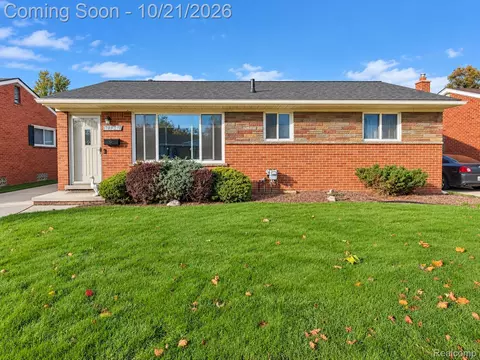 1734 Chaucer Ave, Madison Heights, MI 48071