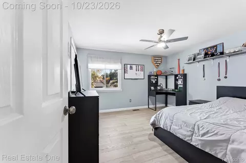 Bedroom - 6734 Robison Ln, Pittsfield, MI 48176 photo 5 of 5